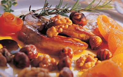 Foie gras de canard au vinaigre de Banyuls rôti aux fruits secs